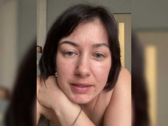 KatrinZeta webcam model stream image