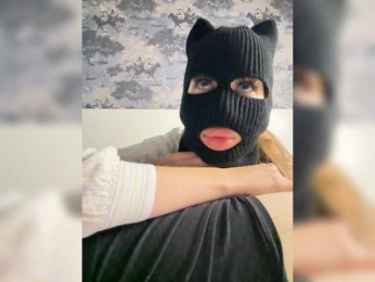 Billions999 webcam model stream image