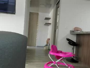 adan_eva960 webcam model stream image