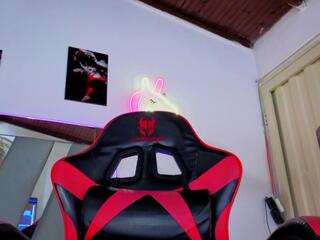 Destinik Sanchez webcam model stream image