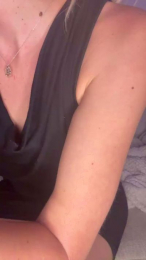 ChiaraLova webcam model stream image