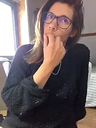 Lina_lou4 webcam model stream image