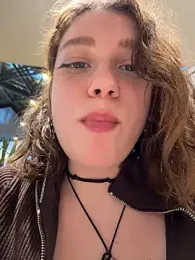 lucy-joy webcam stripchat model stream image