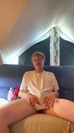 JonaExposed webcam model stream image