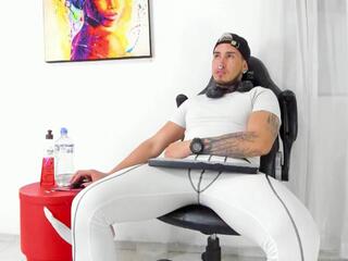 Percy Ladd webcam model stream image