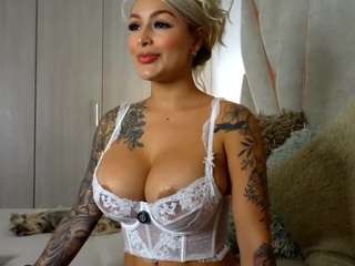 mia-hott webcam camsoda model stream image