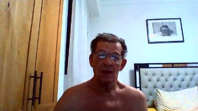 AMORE2704 webcam cam4 model stream image
