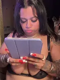 ImHisFavorite304_x webcam model stream image