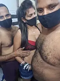 Cute_plak01 webcam model stream image