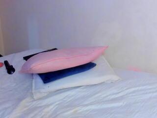 Zylith Russell webcam model stream image