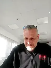 Husoban webcam model stream image