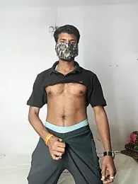 Robin681 webcam model stream image
