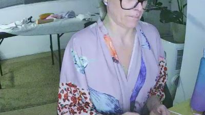 FelinaMza webcam model stream image