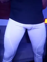 Joylopez_fit webcam model stream image