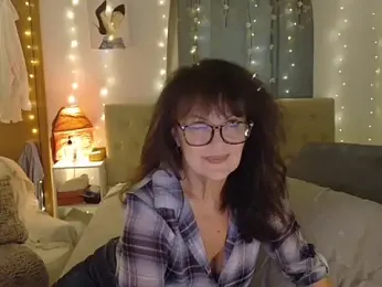 ChantillyBonbon webcam model stream image