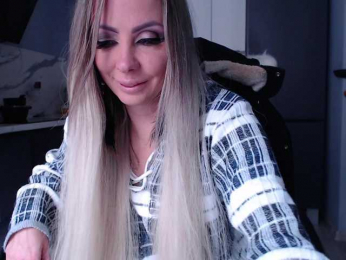 blondalina webcam model stream image