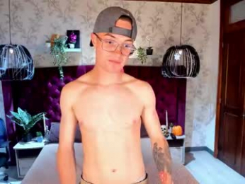 liljames_ webcam model stream image