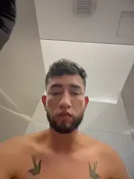 liam_bronw webcam stripchat model stream image