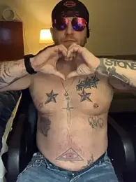 Livingpuddle webcam stripchat model stream image