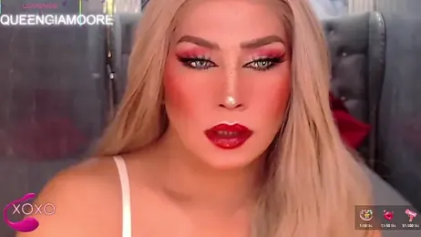 QueenGia_Ts webcam model stream image