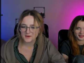 luna-berryy webcam model stream image