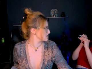 luna-berryy webcam model stream image