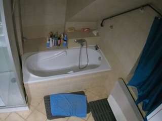 voyeurcam-julmodels-bath-2nd-1 webcam model stream image