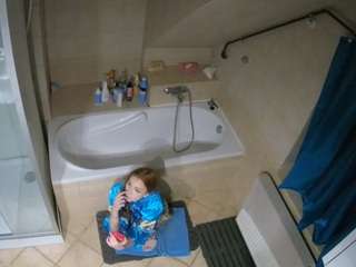 voyeurcam-julmodels-bath-2nd-1 webcam model stream image