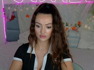 Roxanne Skye webcam model stream image