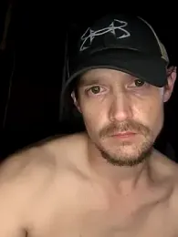 Midwestalpha webcam model stream image