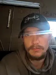 Midwestalpha webcam model stream image