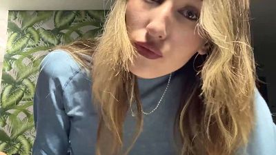 KristalUllman webcam model stream image