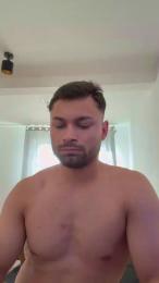 Chockfit webcam model stream image