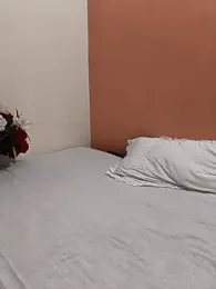 Shalu_G webcam model stream image