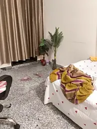 Shalu_G webcam model stream image