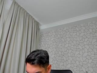 Thomas Reds webcam model stream image