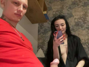 Dark-Luna webcam model stream image