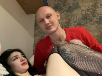 Dark-Luna webcam model stream image