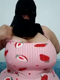 Sara-Biala webcam model stream image