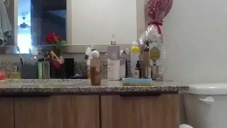 cinnaminnie webcam model stream image