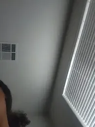 cinnaminnie webcam model stream image