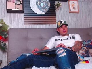 Dan Airen webcam model stream image