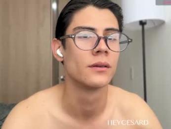 hey_cesard webcam model stream image