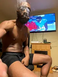 Prettyrichy webcam stripchat model stream image