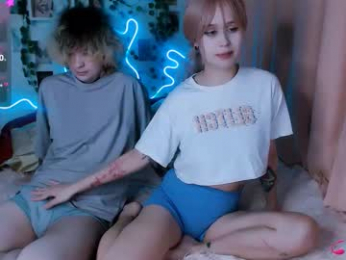 meow_on_da_cam webcam model stream image