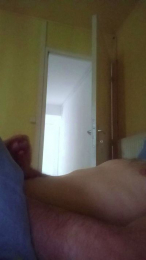 Miche2403 webcam model stream image