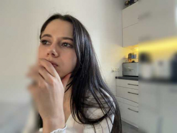 Taanni webcam bongacams model stream image