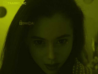 Taanni webcam bongacams model stream image