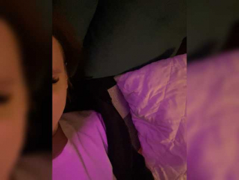 Kitty-Puppy webcam model stream image