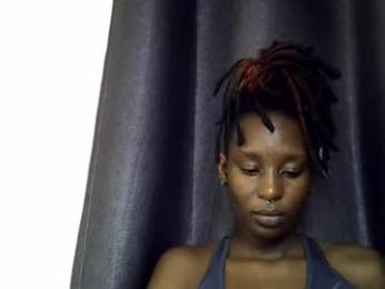 lutino_lovebirds webcam model stream image